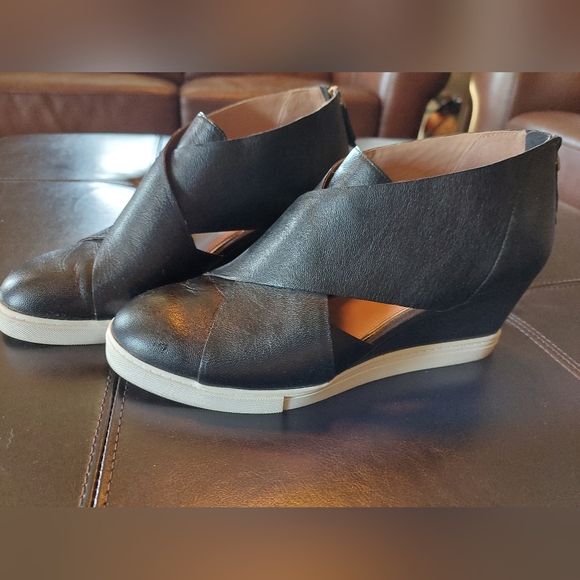 Liena Paolo black leather wedge shoe size 10M - Picture 2 of 9
